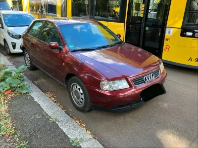 Gebraucht Audi A3 101 PS (74 kW) 1998 Rot Kleinwagen