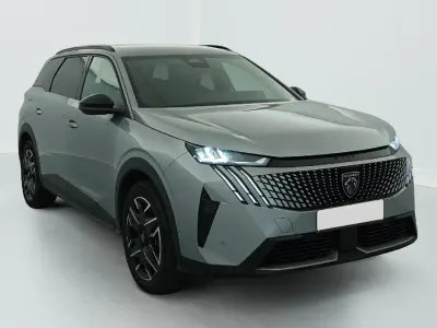 Gebraucht Peugeot 5008 Allure 136 PS (100 kW) 2025 Grau (gris artense) SUV