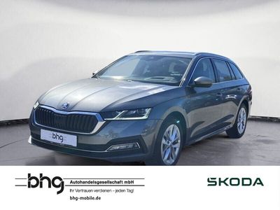 gebraucht Skoda Octavia Octavia Combi 2.0 TDI DSG StyleCombi 2.0 TDI DSG Style