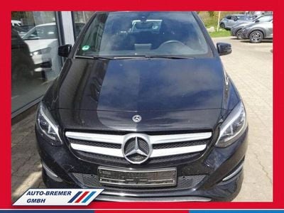 Usata Mercedes B180 Style 122 CV (89 kW) 2018 Nero Monovolume