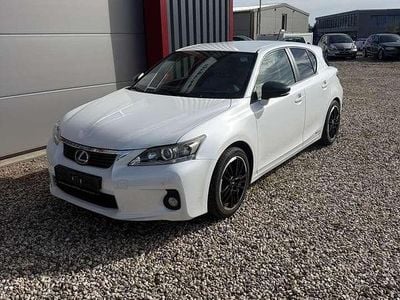 Usata Lexus CT200h Executive Line 99 CV (72 kW) 2012 Bianco Utilitaria