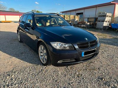 Usata BMW 330 Comfort Edition 231 CV (169 kW) 2006 Blu Station wagon