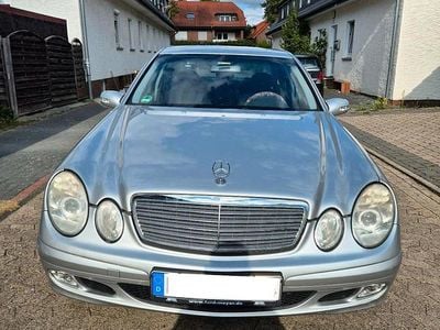 Mercedes E200