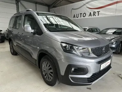 Gebraucht Peugeot Rifter Allure 131 PS (96 kW) 2020 Lack grau artense/typ aussenve Van / Kleinbus