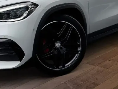 Gebraucht Mercedes GLA35 AMG AMG 306 PS (225 kW) 2023 Weiß SUV