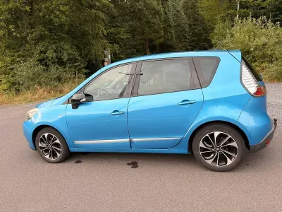 Gebraucht Renault Grand Scénic III Bose Edition 131 PS (96 kW) 2014 Braun Van / Kleinbus