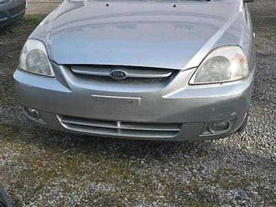 Second-hand Kia Rio 130 CP (95 kW) 2005 Argintiu Break