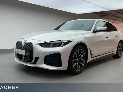 Gebraucht BMW i4 M Sport 294 kW (401 PS) 2025 Mineralweiß metallic Limousine