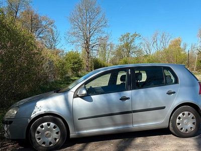 Gebraucht VW Golf IV 75 PS (55 kW) 2004 Silber Limousine