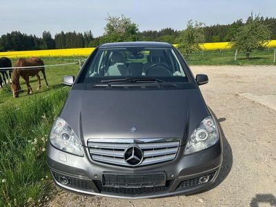 Mercedes A200