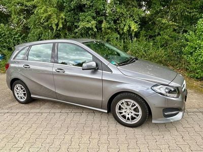 Mercedes B180