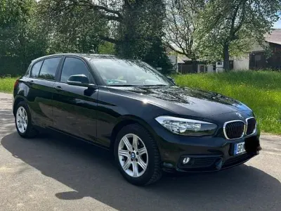 Gebraucht BMW 116 Advantage 109 PS (80 kW) 2015 Schwarz Kleinwagen
