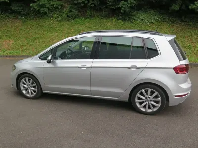 Gebraucht VW Golf Sportsvan 150 PS (110 kW) 2019 Silber Van / Kleinbus