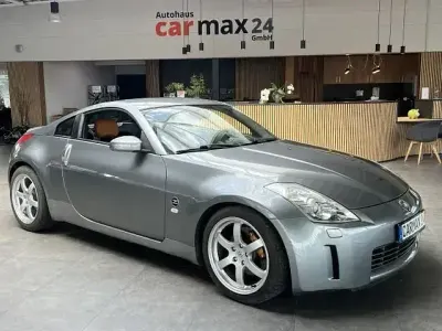 Gebraucht Nissan 350Z Pack 301 PS (221 kW) 2006 Delphinsilber metallic Coupé
