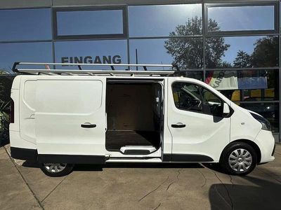 Nissan NV300