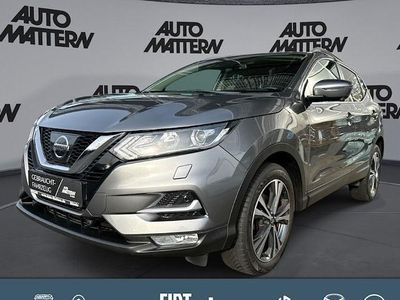 Grau Gebraucht 2018 Nissan Qashqai N-Connecta SUV | 15.490 € (Fairer Preis)