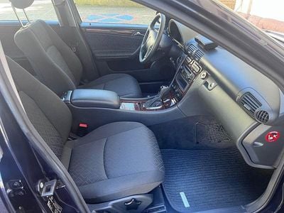 Gebraucht Mercedes 240 231 PS (169 kW) 2000 Blau Limousine