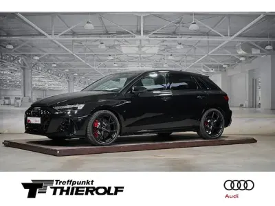 Gebraucht Audi RS3 Sportback Comfort 400 PS (294 kW) 2026 Mythosschwarz metallic Kleinwagen