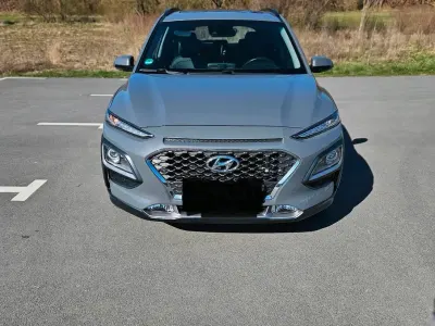 Gebraucht Hyundai Kona 120 PS (88 kW) 2020 Grau SUV