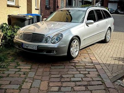 Mercedes E270