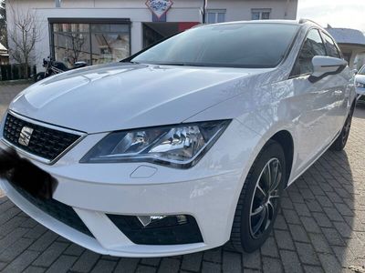 gebraucht Seat Leon ST 1.6 TDI 85kW Style DSG Style