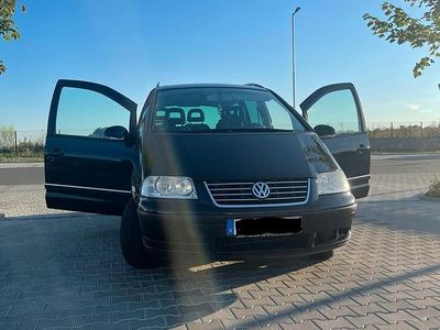 Gebraucht VW Sharan 131 PS (96 kW) 2003 Schwarz Van / Kleinbus