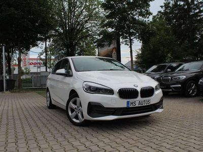 BMW 225