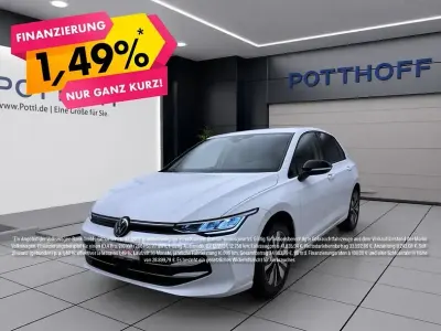 Gebraucht VW Golf VIII Goal 116 PS (85 kW) 2025 Pure white Limousine