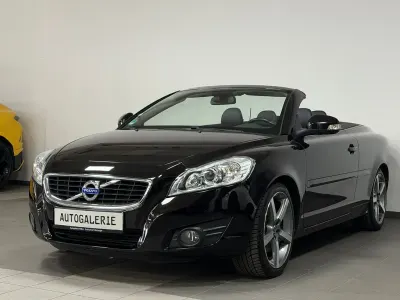 Gebraucht Volvo C70 Momentum 230 PS (169 kW) 2010 Ember black / metallic Cabrio
