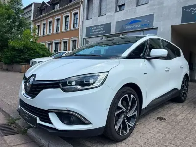 Gebraucht Renault Grand Scénic IV Bose Edition 131 PS (96 kW) 2018 Gletscherweiss Van / Kleinbus