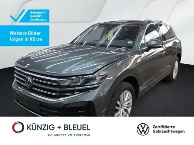 Gebraucht VW Touareg Elegance 231 PS (169 kW) 2025 Siliziumgrau metallic SUV