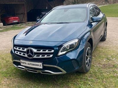 Second-hand Mercedes GLA220 Style 170 CP (125 kW) 2019 Albastru SUV