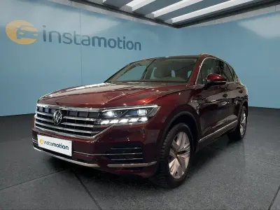 Gebraucht VW Touareg 231 PS (169 kW) 2022 Rot SUV
