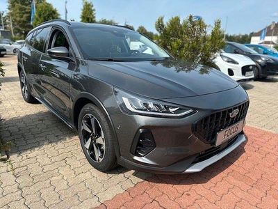 Neu Ford Focus Active 125 PS (91 kW) 2025 Grau Limousine