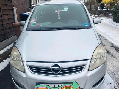 Gebraucht Opel Zafira 2009 Silber Van / Kleinbus