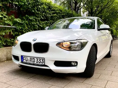 Gebraucht BMW 116 Efficient Dynamics 116 PS (85 kW) 2012 Weiß Kleinwagen