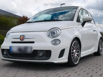 Gebraucht Abarth 595 Turismo 173 PS (127 kW) 2014 Weiß Kleinwagen