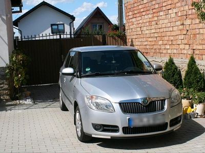 Gebraucht Skoda Fabia 105 PS (77 kW) 2010 Grau Kleinwagen
