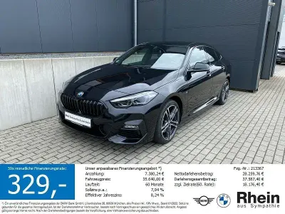 Gebraucht BMW 220 M Sport 192 PS (141 kW) 2023 Black sapphire metallic Coupé