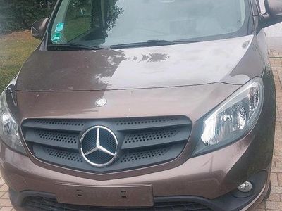 Mercedes Citan 111
