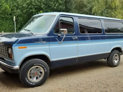 Brugt Ford V8 210 HK (154 kW) 1986 Blå Stationcar
