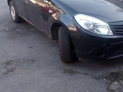 Gebraucht Dacia Sandero 75 PS (55 kW) 2009 Limousine