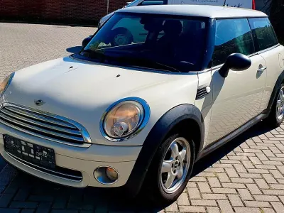 Używany Mini Cooper Pepper 95 KM (69 kW) 2009 Biały Hatchback