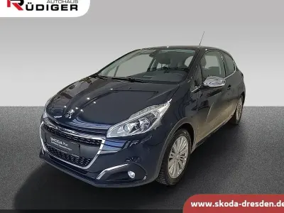 Gebraucht Peugeot 208 Allure 82 PS (60 kW) 2017 Grau Kleinwagen