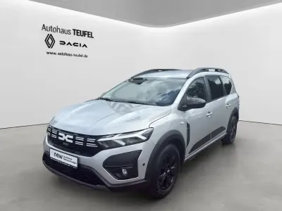Gebraucht Dacia Jogger Extreme 101 PS (74 kW) 2022 Silber Van / Kleinbus