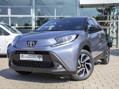 Neu Toyota Aygo X 72 PS (52 kW) 2025 Celestite grey metallic/ dach SUV