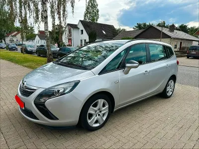 Gebraucht Opel Zafira 165 PS (121 kW) 2012 Silber Van / Kleinbus