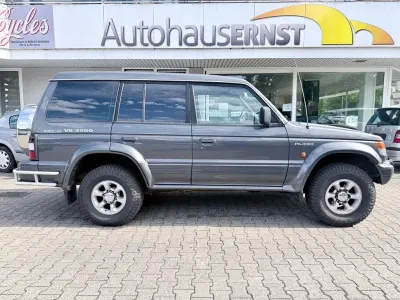Gebraucht Mitsubishi Pajero 208 PS (152 kW) 1997 Grau SUV