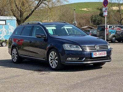 Gebraucht VW Passat Highline 170 PS (125 kW) 2011 Blau Kombi