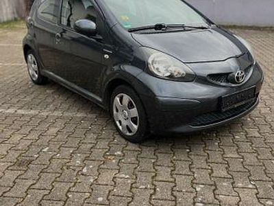 Gebraucht Toyota Aygo City 68 PS (50 kW) 2006 Grau Kleinwagen